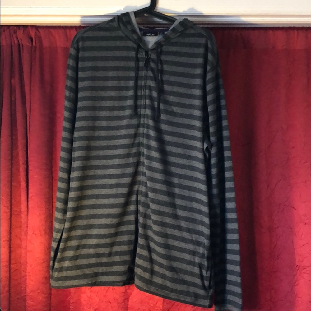 Apt.9 Large Grey striped zipped hoodie